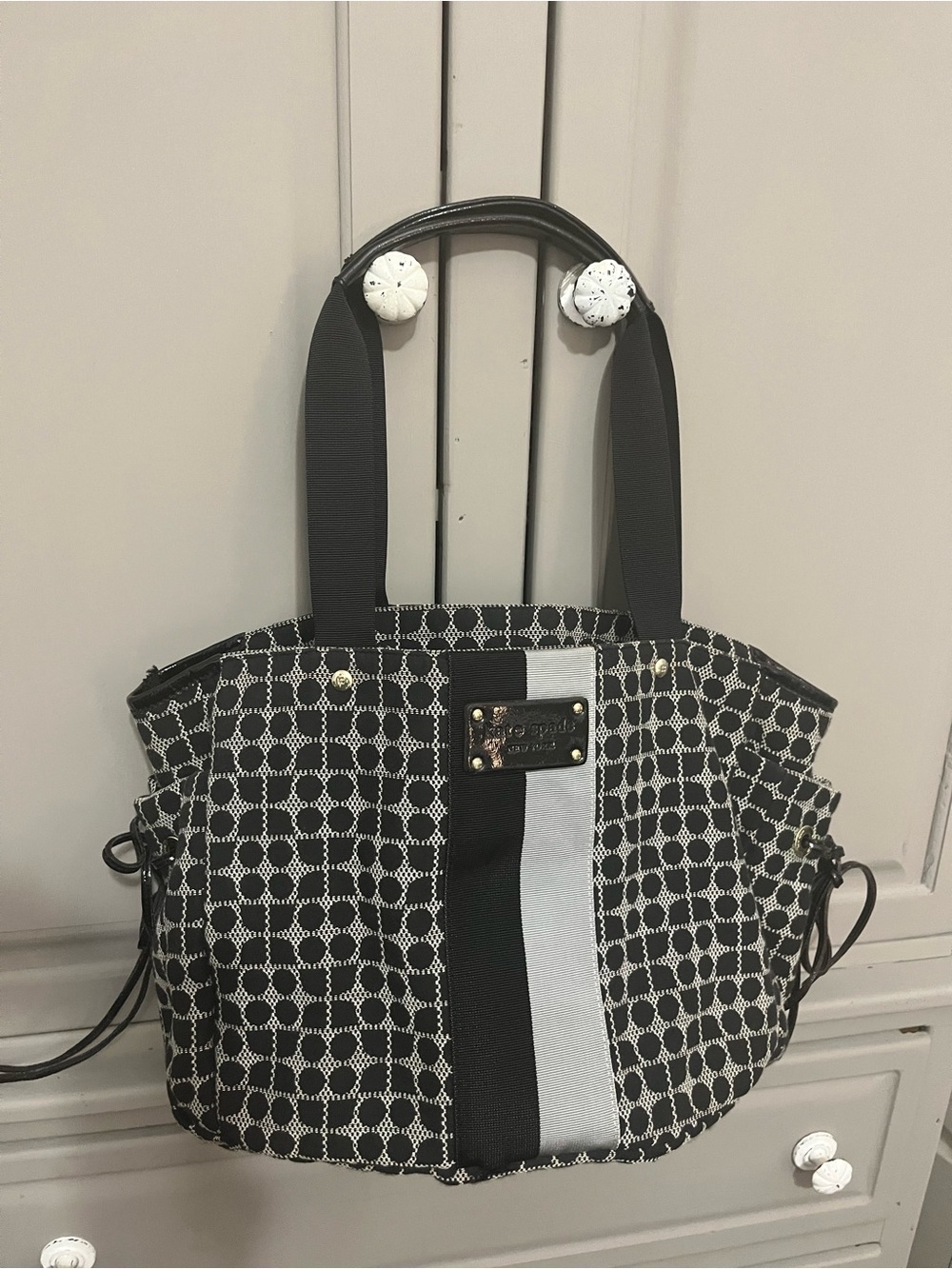 Kate Spade Designer-Style Black & White Patterned Tote Bag with Stripe